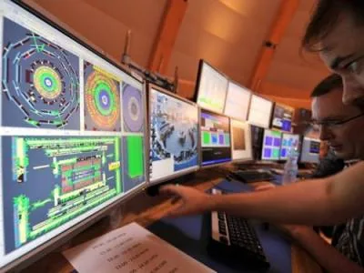 На рекордних швидкостях змусять працювати Великий адронний колайдер науковці CERN