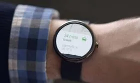 Свої перші “розумні” годинники Google розробляє