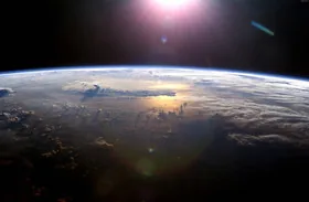 Первый спутник, напечатанный на 3D-принтере в космос запустили. ВИДЕО