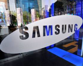 Набирать текст пальцами прямо на ладони позволят “умные” очки Samsung. ФОТО