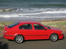 Skoda Octavia RS: компактный спорт