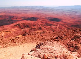 Зробив знімок мінеральної “квітки” на Марсі марсохід НАСА Curiosity