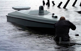 Уже потопив російський ВДК, патрульні та ракетні катери дрон “Маґура V5”: що відомо