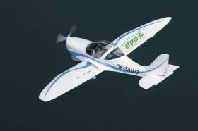 Инновационный электрический самолет SportStar EPOS. ВИДЕО