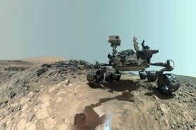 С поверхности дюн на Марсе Curiosity собрал образцы песка