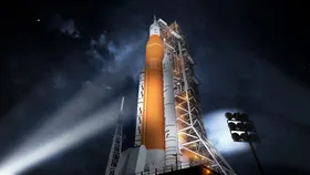 Для полета на Луну NASA успешно испытало сверхтяжелую ракету-носитель