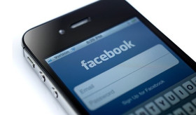 Здивує оновленням мобільного додатку Facebook