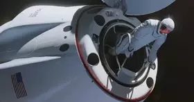 Перший в історії приватний вихід у відкритий космос SpaceX готує
