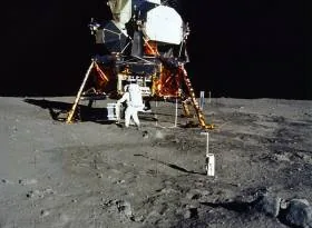 Впечатляющие 3D снимки прилунения Апполо-11 НАСА. ВИДЕО