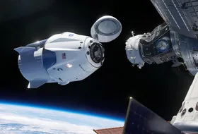Через негоду SpaceX перенесли відстикування корабля з туристами від МКС