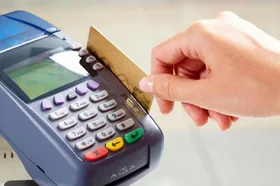 Изготовление пластиковых магнитных карт: кому доверить