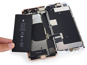 Ремонт iPhone 8 от профессионалов из TotalService