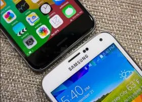 Лидерство на рынке смартфонов Samsung уступила Apple