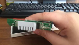 Старые батареи MacBook Apple будет бесплатно менять