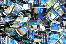 Вже цьогоріч 5,3 млрд мобільників стануть електронним сміттям