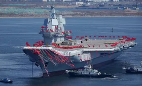 Дата первого заплыва новейшего китайского авианосца стала известна