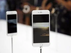 ЗМІ – Apple скорочує виробництво iPhone