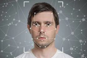 Зможе ідентифікувати людей на відстані 1 км нова система розпізнавання обличчя