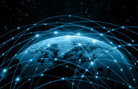 Запуск спутникового интернета Starlink в Европе анонсировал Илон Маск