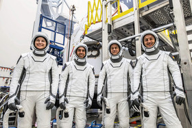 Корабель Crew Dragon із чотирма астронавтами SpaceX нарешті запустила до МКС