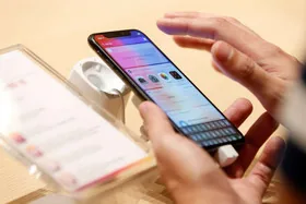 Готовит революционный интерфейс Apple