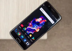 Представила флагманский смартфон OnePlus 5T OnePlus. ВИДЕО