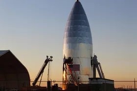 Ілон Маск підтвердив, що SpaceX побудує два кораблі Starship