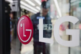 За шесть лет LG получила первый убыток