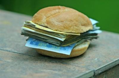 Учеными доказано, что богатые действительно жаднее и наглее бедных