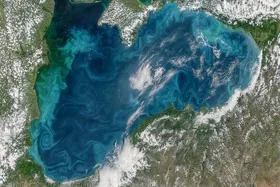 НАСА – Чорне море змінило свій колір