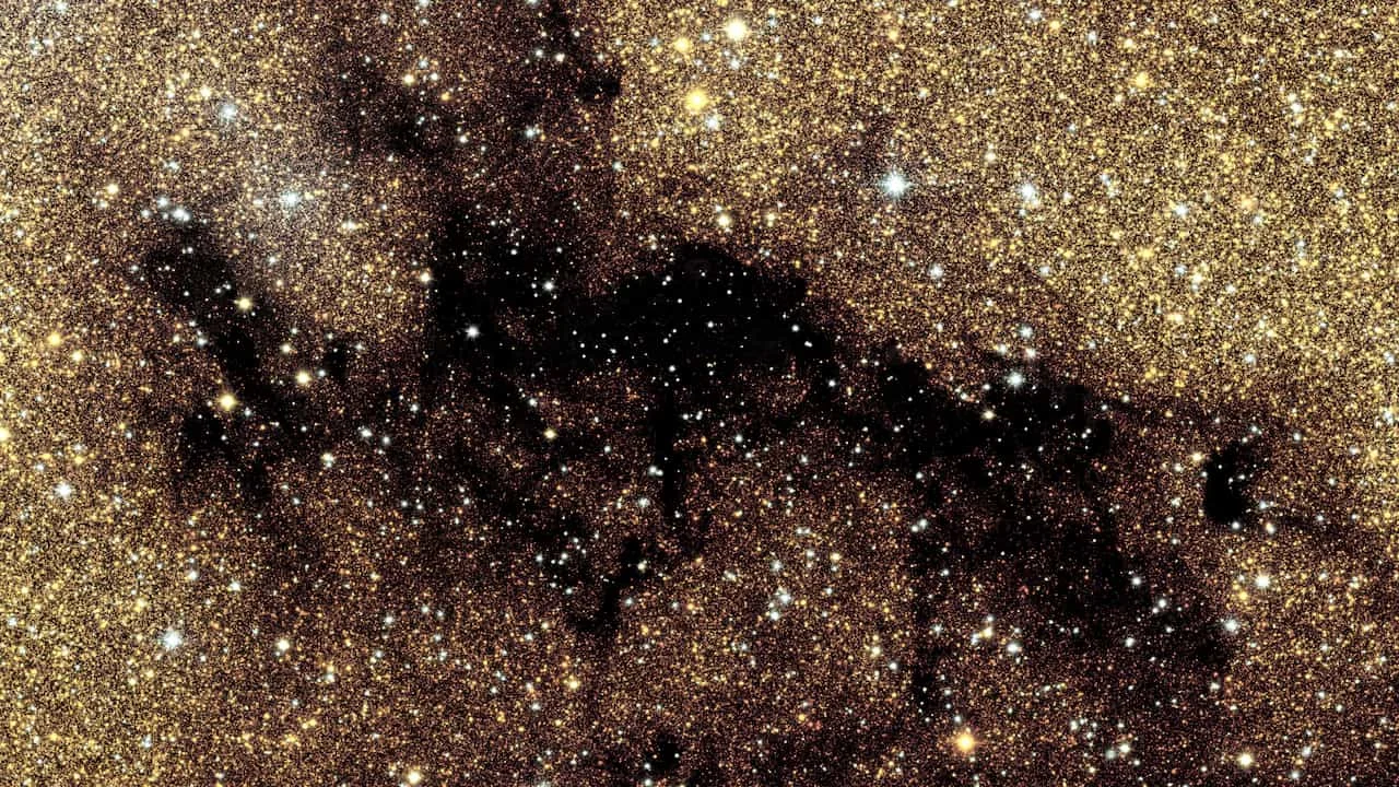Euclid сфотографував серце Чумацького Шляху з понад 60 мільйонами зір