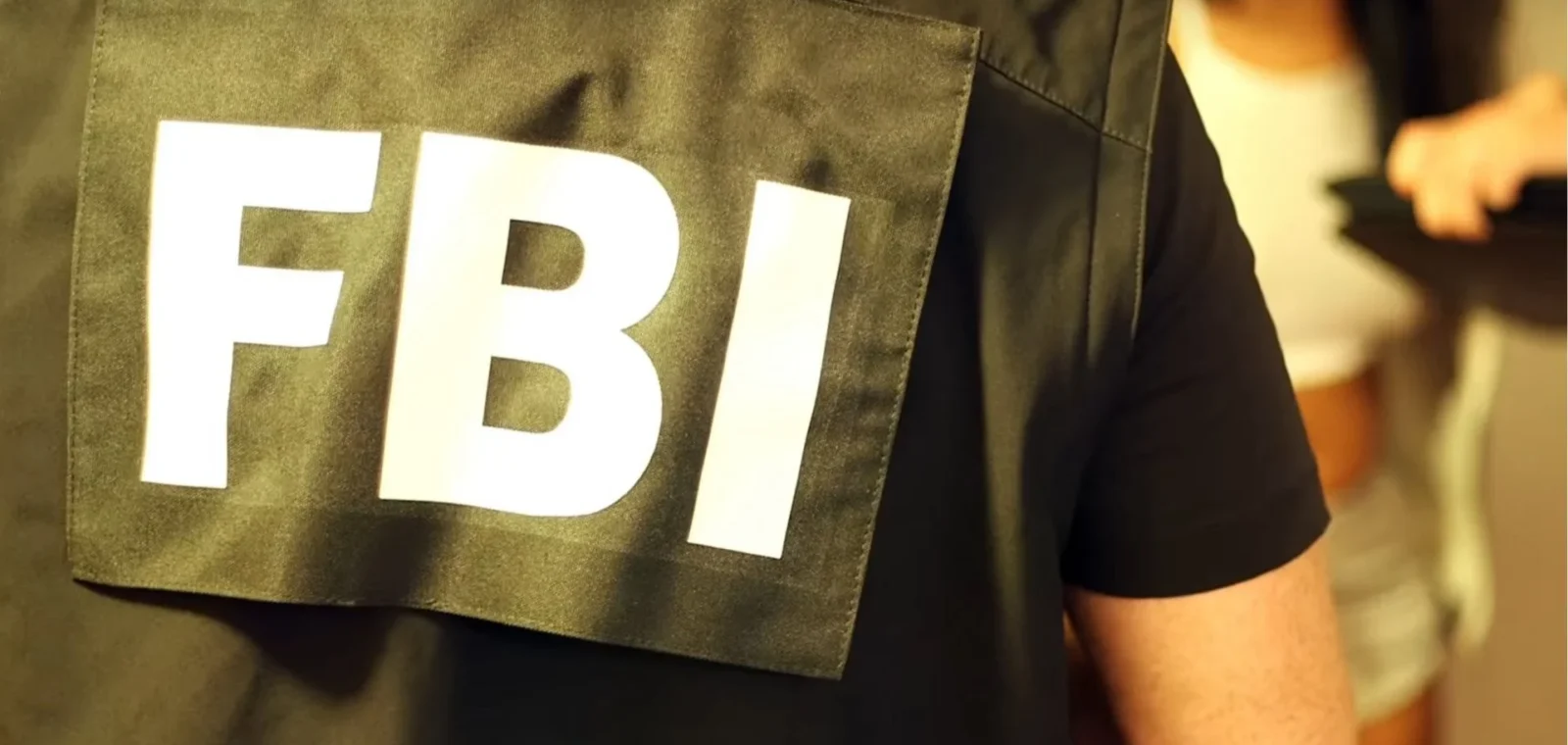 Агент FBI зняв тепловізором два повільні «чорні» об’єкти на заході США у 2026 році