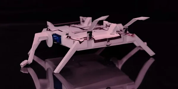 М’який робот стрибає знову і знову, поки на нього світить інфрачервоне світло