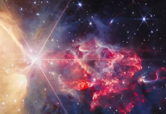 Webb показав, як зоряні джети змінюють газ і пил у туманності NGC 7129