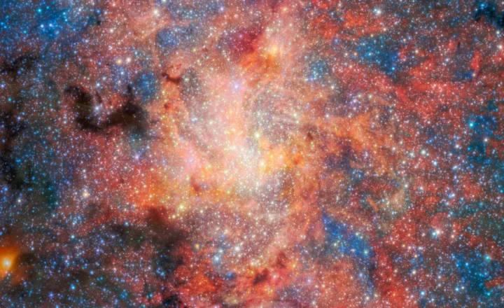 Webb виявив молекули води в екстремальному середовищі поблизу Sagittarius A*